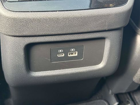 Used 2025 INFINITI QX60 Luxe w/ Vision Package image 13