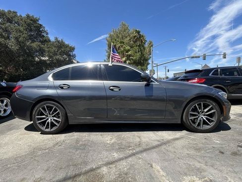 Used 2019 BMW 330i Sedan w/ Convenience Package RWD image 3