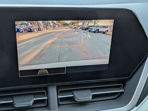 New 2026 Chevrolet Trax LS w/ LS Convenience Package FWD image 16