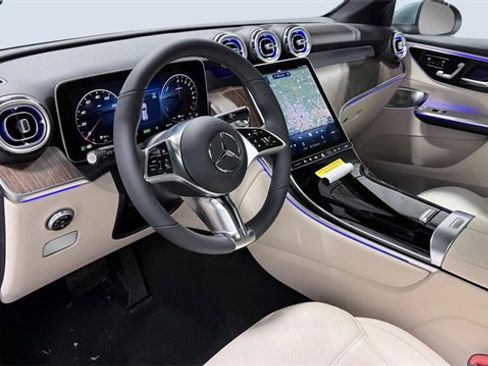 New 2026 Mercedes-Benz GLC 350e 4MATIC image 5