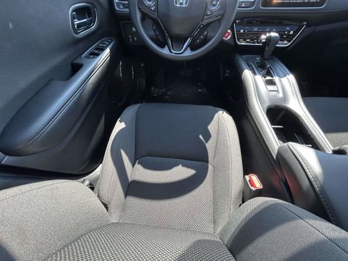 Used 2022 Honda HR-V EX image 14