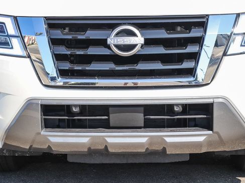 Used 2023 Nissan Armada SV w/ Cargo Package RWD image 5