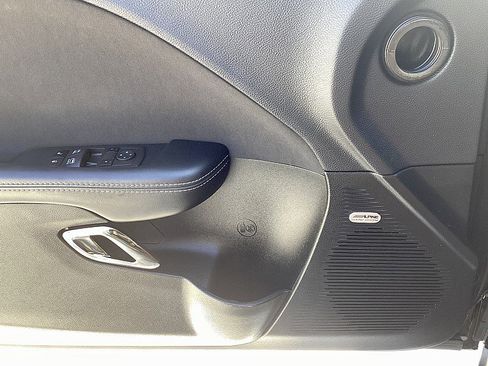 Used 2022 Dodge Challenger SRT Hellcat Redeye image 9