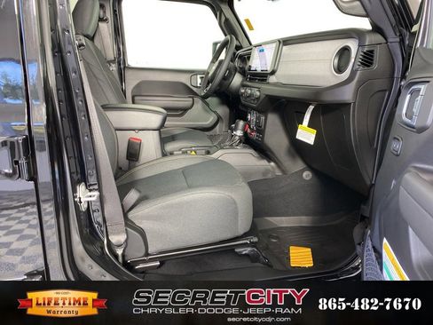 New 2026 Jeep Wrangler Unlimited Sport image 36