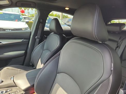 Used 2023 INFINITI QX55 Sensory w/ Lighting Package AWD/4WD image 17