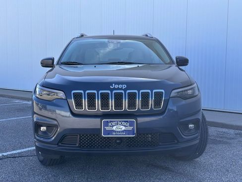 Used 2021 Jeep Cherokee Latitude Plus image 7