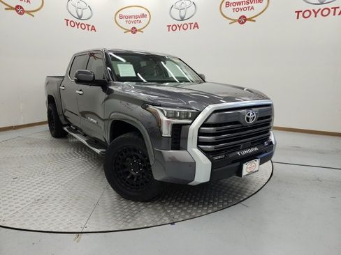 Used 2023 Toyota Tundra Limited image 1