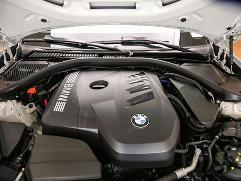 Used 2026 BMW 330i Sedan w/ Premium Package RWD image 28