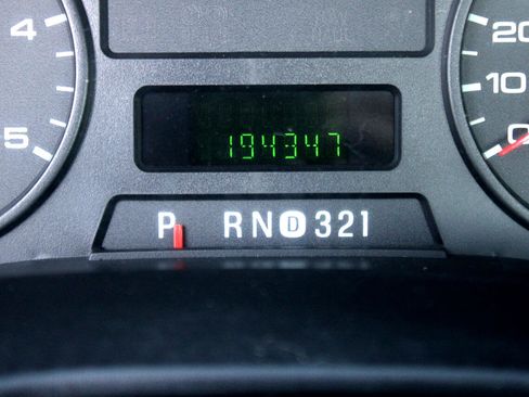 Used 2005 Ford F250 XL image 20