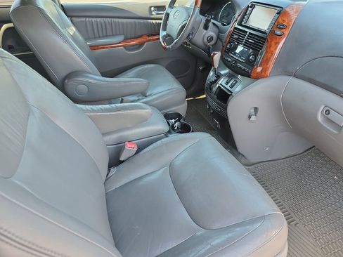 Used 2008 Toyota Sienna XLE Limited AWD/4WD image 14
