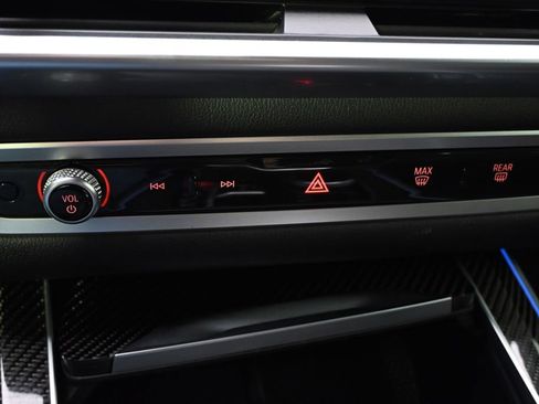 Used 2024 BMW X5 M60i w/ Climate Comfort Package image 32