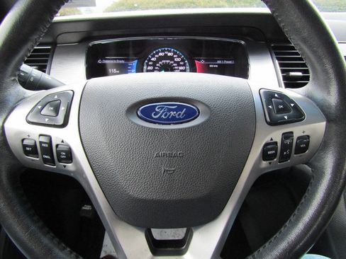 Used 2015 Ford Taurus SEL w/ Equipment Group 201A image 18