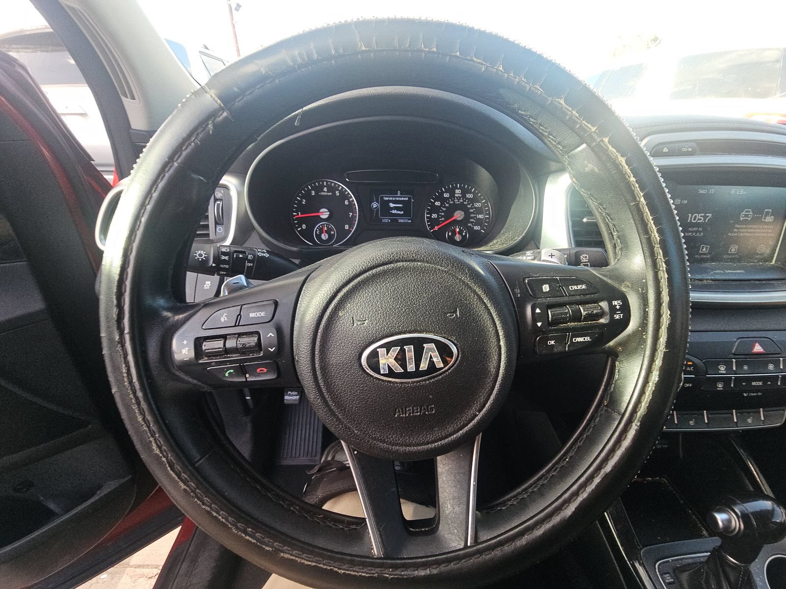 Used 2017 Kia Sorento EX FWD image 8