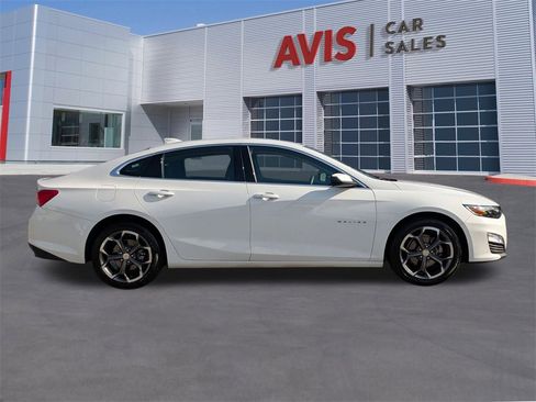 Used 2024 Chevrolet Malibu LT image 5