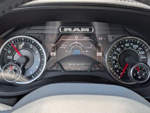 Used 2022 RAM 2500 Laramie AWD/4WD image 28