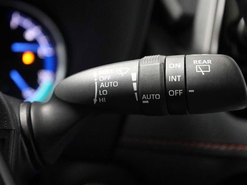 Used 2024 Toyota RAV4 SE image 27