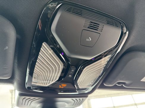 Used 2021 BMW X3 xDrive30i w/ M Sport Package image 33