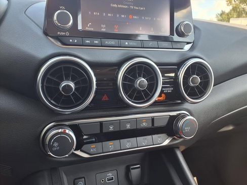New 2025 Nissan Sentra S image 17