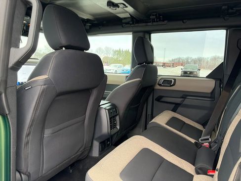 Used 2025 Ford Bronco Big Bend image 32