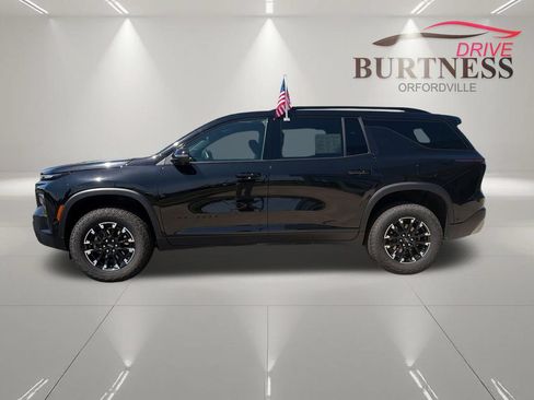 Certified 2025 Chevrolet Traverse Z71 w/ Enhanced Driving Package AWD/4WD image 5