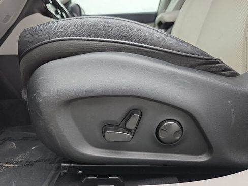 Used 2022 Jeep Compass Limited AWD/4WD image 22