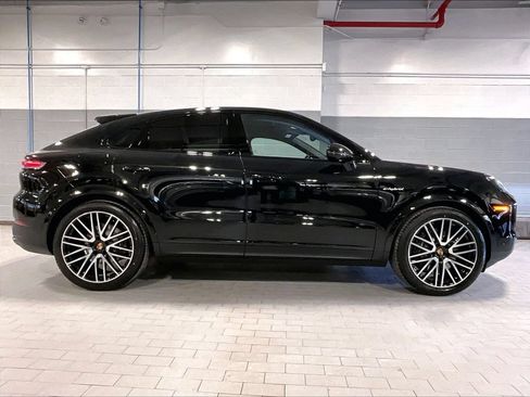Used 2026 Porsche Cayenne E-Hybrid Coupe AWD/4WD image 6