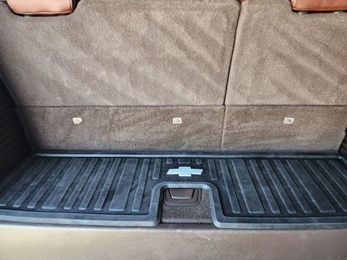 Used 2018 Chevrolet Tahoe Premier image 34