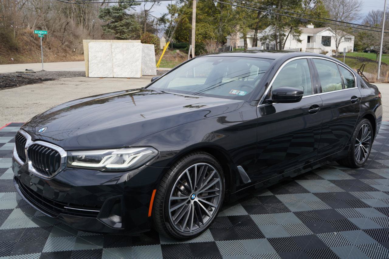 Used 2021 BMW 530i xDrive w/ Convenience Package AWD/4WD image 12