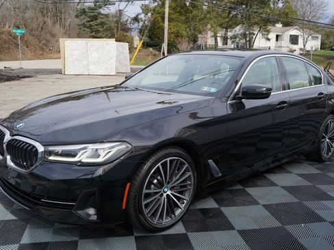 Used 2021 BMW 530i xDrive 530i xDrive Sedan w/ Convenience Package image 12