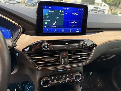 Used 2022 Ford Escape Titanium w/ Titanium Elite Package image 22