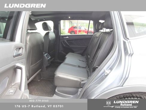 Used 2023 Volkswagen Tiguan SE R-Line image 28