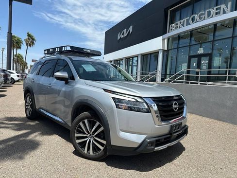 Used 2023 Nissan Pathfinder Platinum w/ Cargo Package AWD/4WD image 1