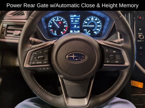 Used 2023 Subaru Ascent Premium w/ Convenience Package image 19