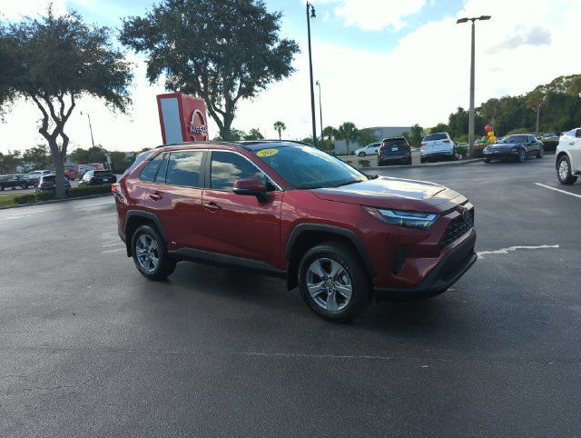 Used 2025 Toyota RAV4 XLE w/ Convenience Package AWD/4WD image 1