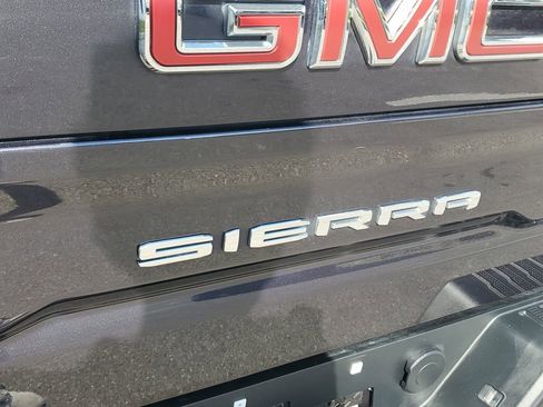 Certified 2022 GMC Sierra 1500 Elevation w/ Elevation Premium Package image 27