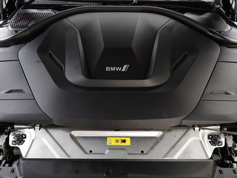 Certified 2025 BMW i4 xDrive40i w/ Premium Package image 24