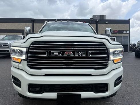 Used 2021 RAM 3500 Laramie AWD/4WD image 4