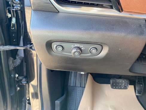 Used 2019 Chevrolet Traverse High Country w/ LPO, Floor Liner Package image 15