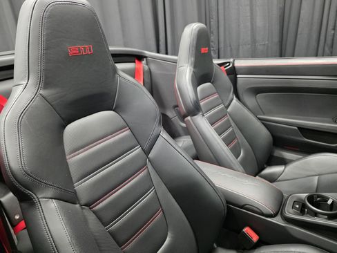 Certified 2023 Porsche 911 Carrera GTS image 24