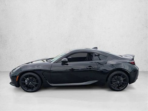 Used 2024 Toyota GR86 Premium RWD image 9