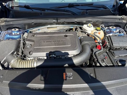 Used 2023 Buick Envision Essence FWD image 22