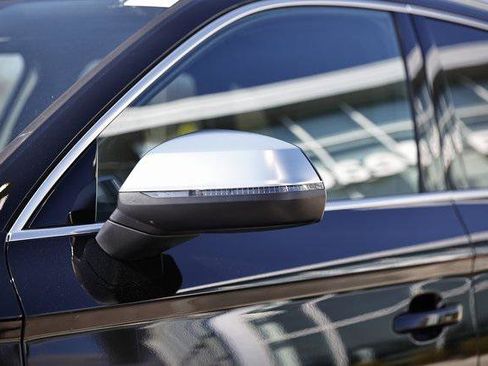 Certified 2024 Audi SQ5 Premium image 10