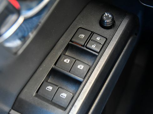 Used 2023 Toyota Tacoma TRD Off-Road w/ Technology Package image 32