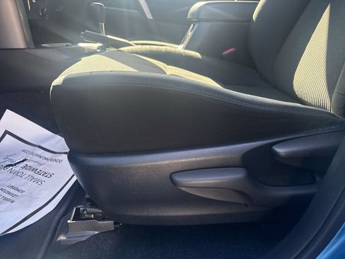 Used 2017 Toyota RAV4 LE w/ Carpet Mat Package FWD image 12