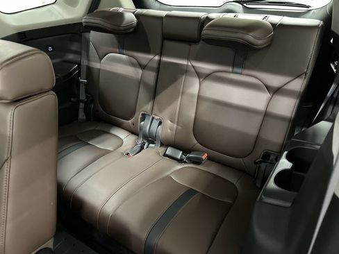 Used 2023 Honda Pilot Elite image 22