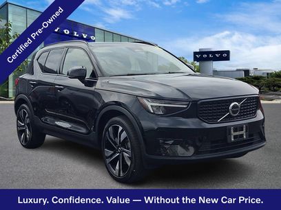 Used 2023 Volvo XC40 B5 Plus w/ Climate Package