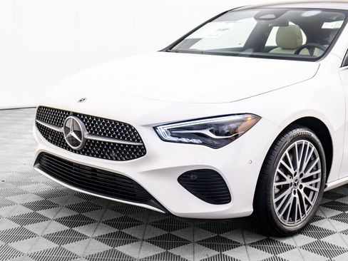 New 2026 Mercedes-Benz CLA 250 4MATIC image 34