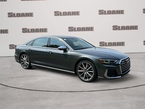 Used 2023 Audi S8 AWD/4WD image 7
