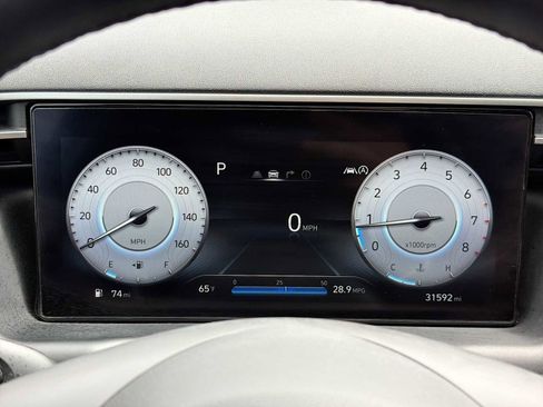 Used 2022 Hyundai Tucson Limited AWD/4WD image 29