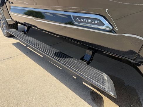 New 2026 Toyota Tundra Platinum AWD/4WD image 9